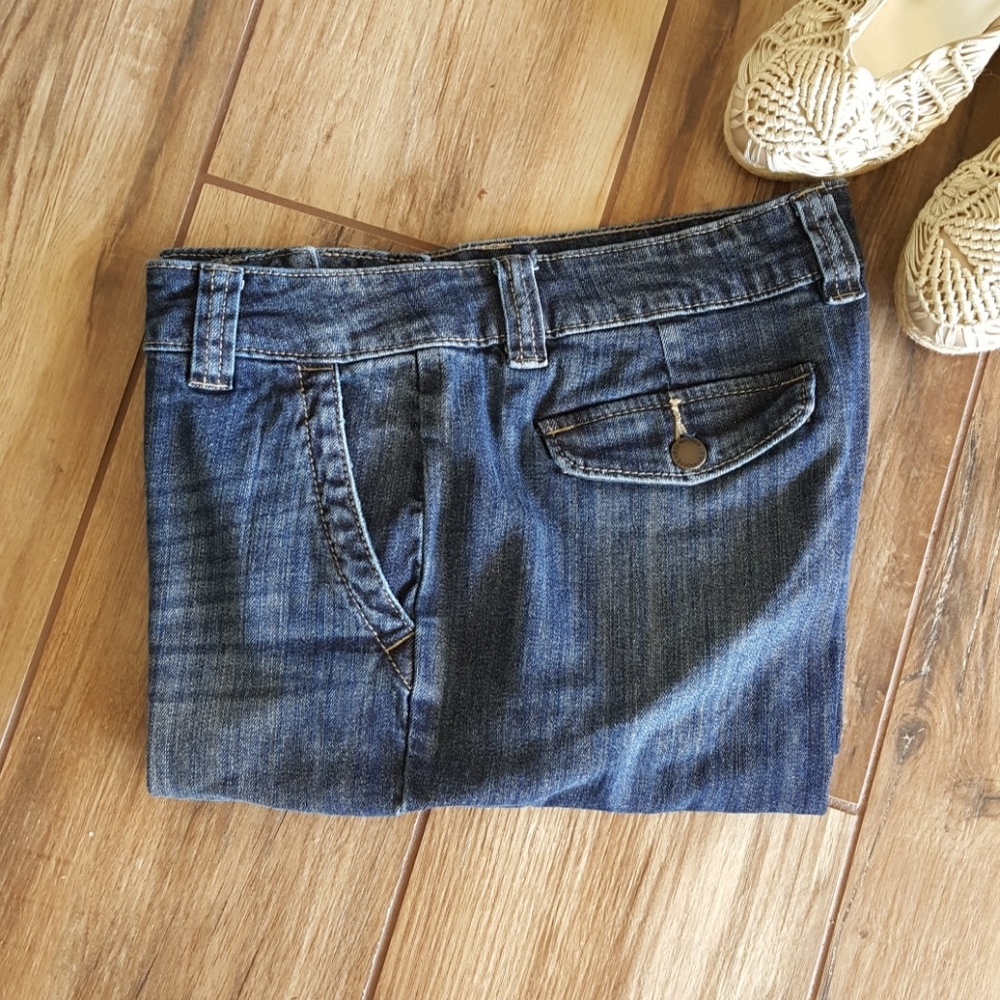 Liz Clairborne Classic Short